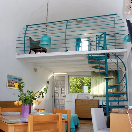 Romantica アパート ヘルソニソス