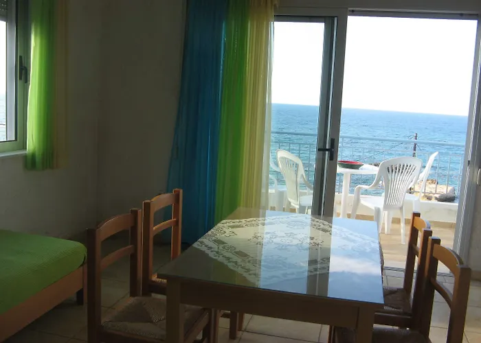 Romantica Hersonissos (Crete)